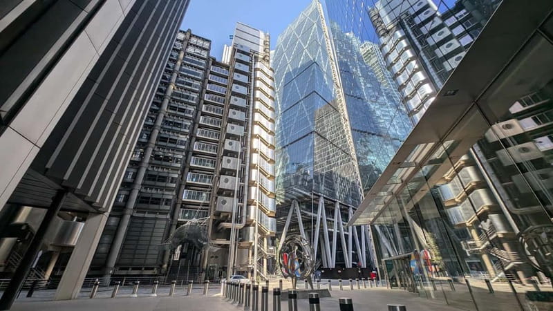London: Modern Architecture & Building Guided Walking Tour - The Shard and London’s vertical ambitions