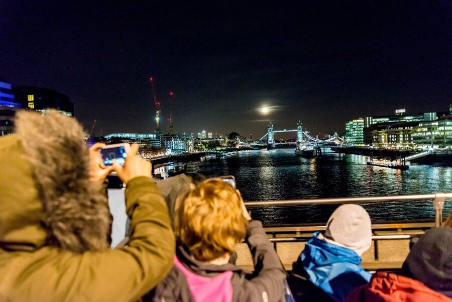 London: Nighttime Open-Top Bus Sightseeing Tour - Is the $39.06 price good value?