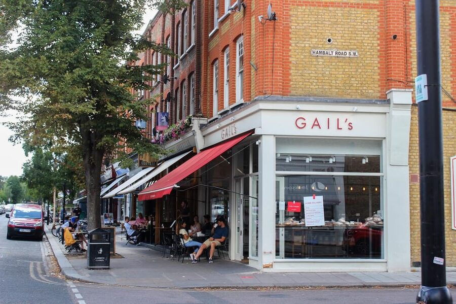 London: Notting Hill, Highlights & Markets Private Tour - Portobello Road Market as the final stop