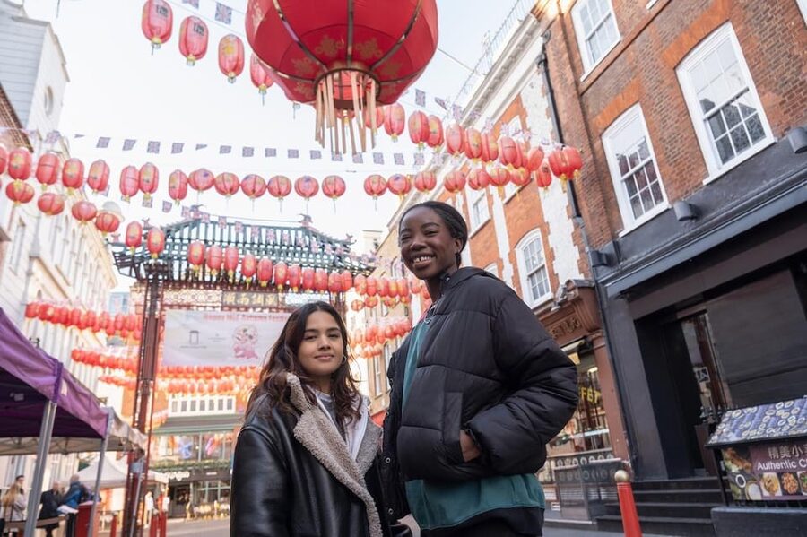 London: Notting Hill, Highlights & Markets Private Tour - Soho, MinaLima, Chinatown, and Leicester Square