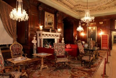 Oxford, Stratford, Cotswolds, and Warwick Day Trip
