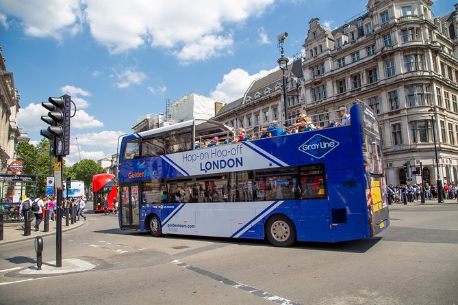 London Panoramic Open Top Bus Tour with Audio Guide - Audio commentary and live guides