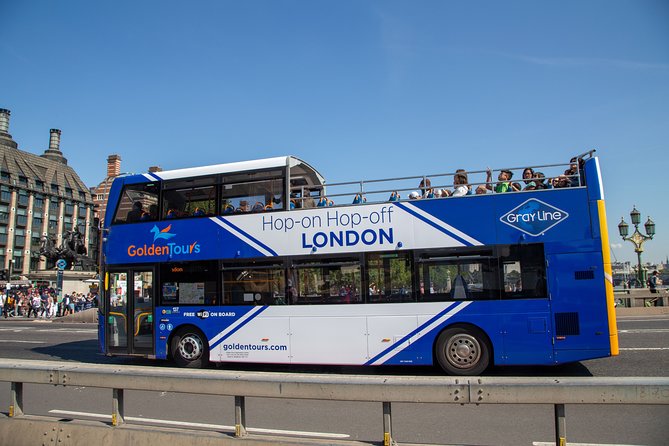 London Panoramic Open Top Bus Tour with Audio Guide - Buckingham Palace and the royal center