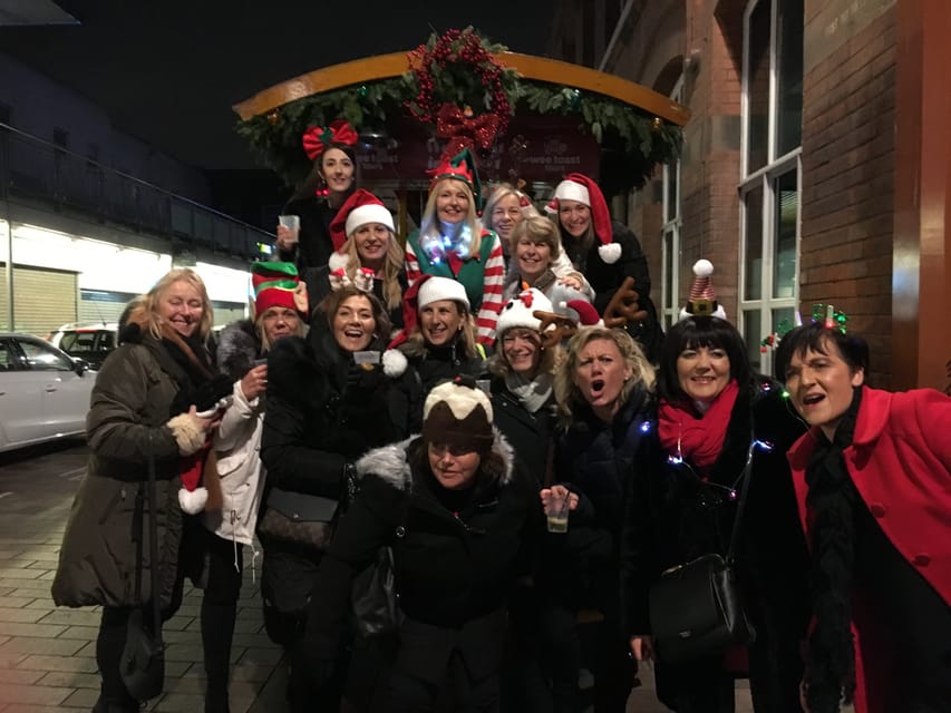 London: Piccadilly and Soho Beer Bike Tour - Music, drinks, and the onboard host
