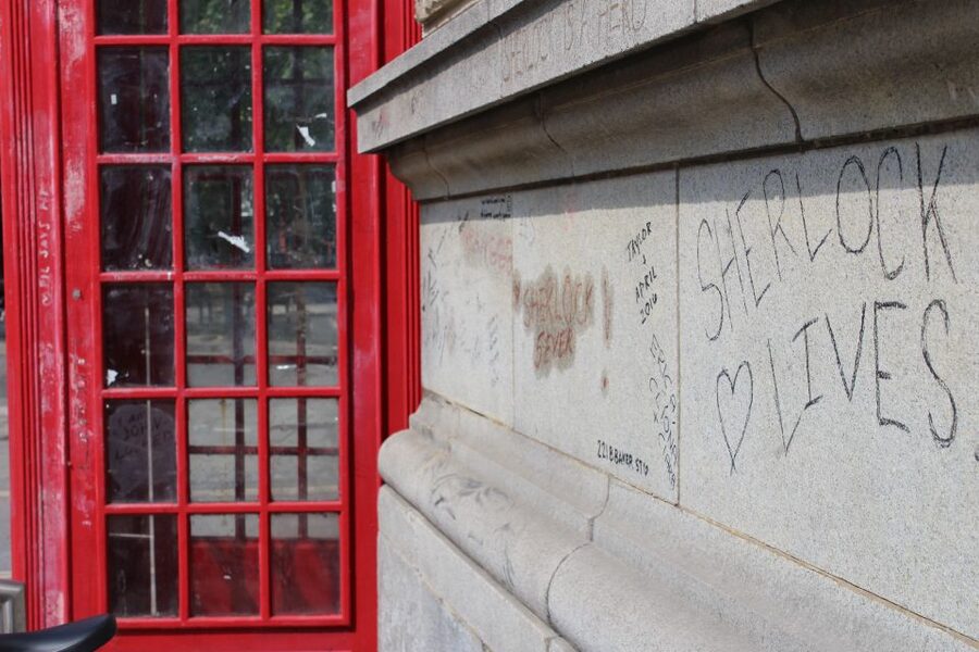 London: Private 3-Hour Sherlock Locations Tour by Black Taxi - 221B Baker Street and the Sherlock address