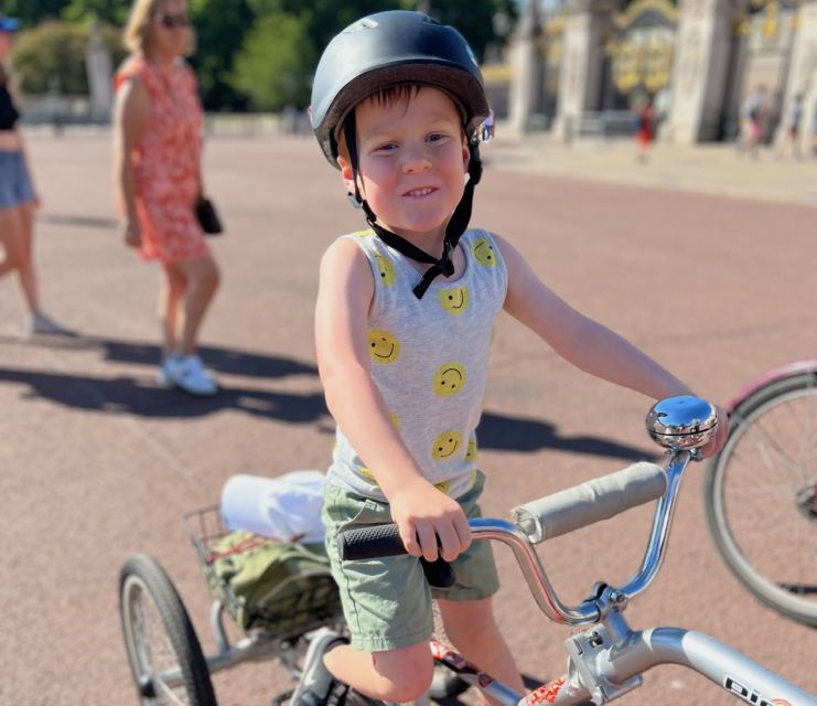 London: Private Family Guided Bike Tour with Childseats - Why this private bike ride works for families
