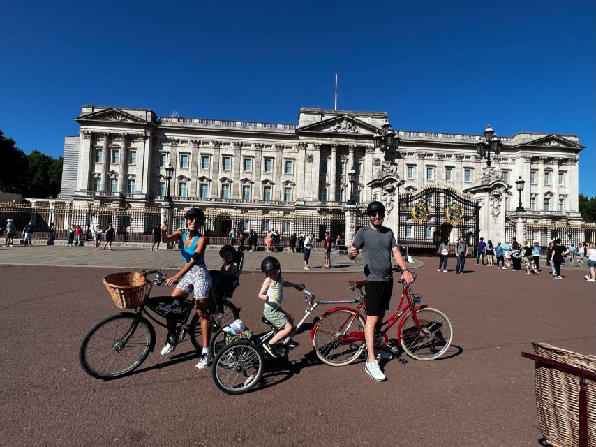 London: Private Family Guided Bike Tour with Childseats - Bikes, child seats, and age limits