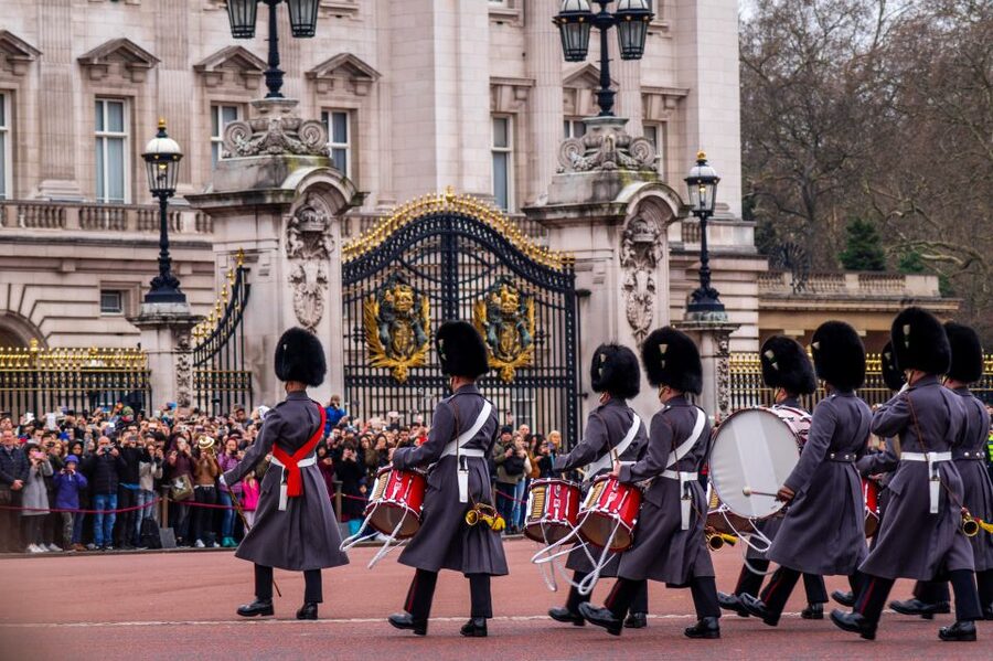 London: Private Guided Tour of Top Highlights by Car - Practical details before you book