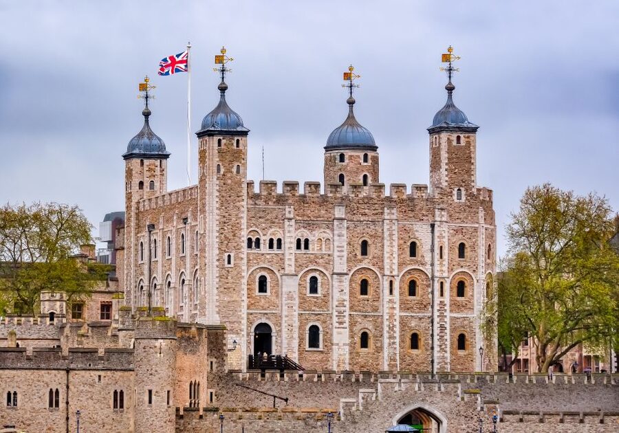 London: Private Guided Tour of Top Highlights by Car - The three-hour tour: a fast look at central London