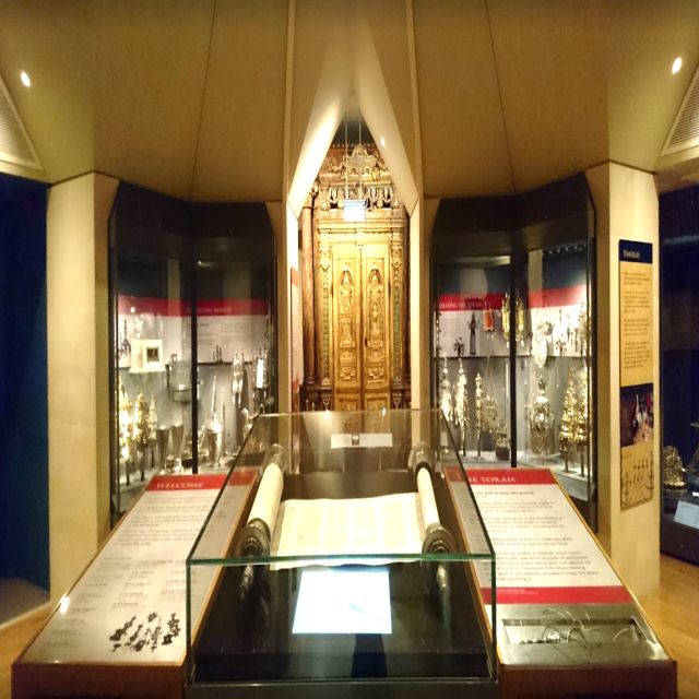 London Private Jewish History, Synagogues and Holocaust Tour - Should you book this Jewish London tour?