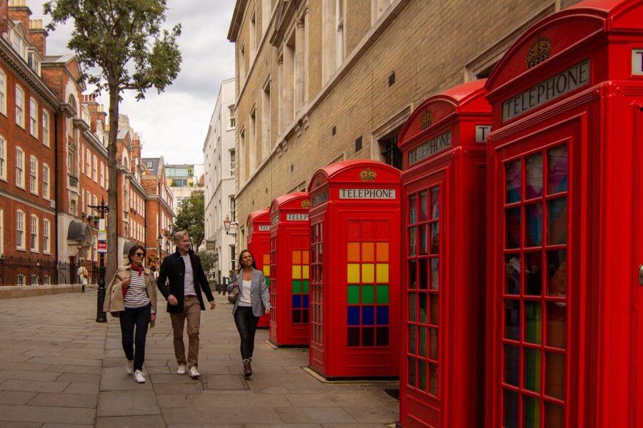London: Private Personalized Tour with a Local Host - How transport and pickup work