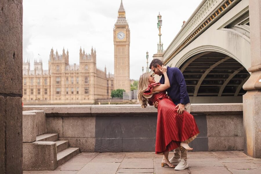 London: Private Photoshoot with Video Clip Option - Who will enjoy this most