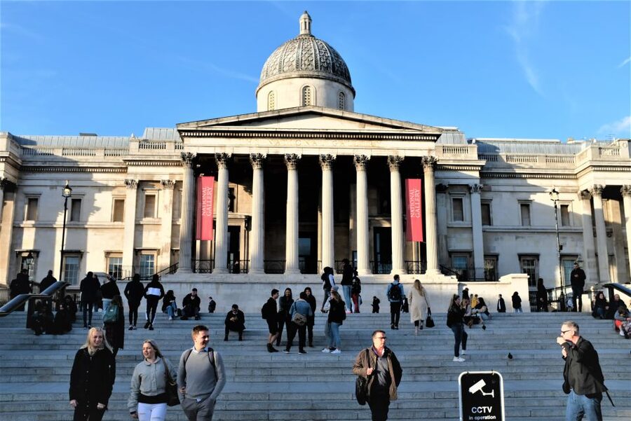 London: Private Tour of the National Gallery with tickets - Caravaggio and the darker Baroque