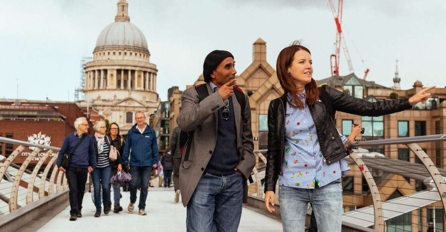 London: Private Tour with Locals – Highlights & Hidden Gems - St. Paul’s Cathedral and the City Setting
