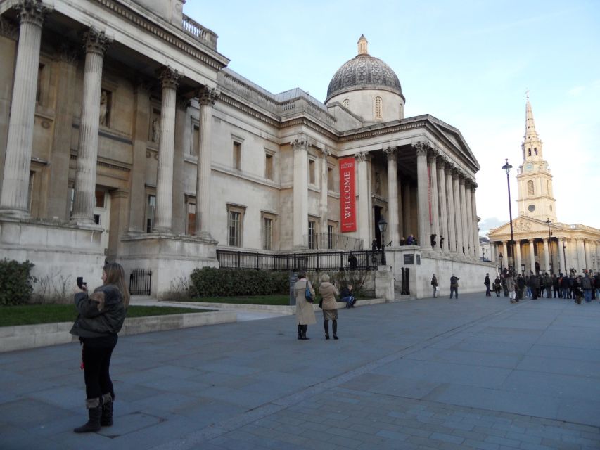 London: Private Walking Sightseeing Tour - Languages, pickup, and day-to-day practicalities