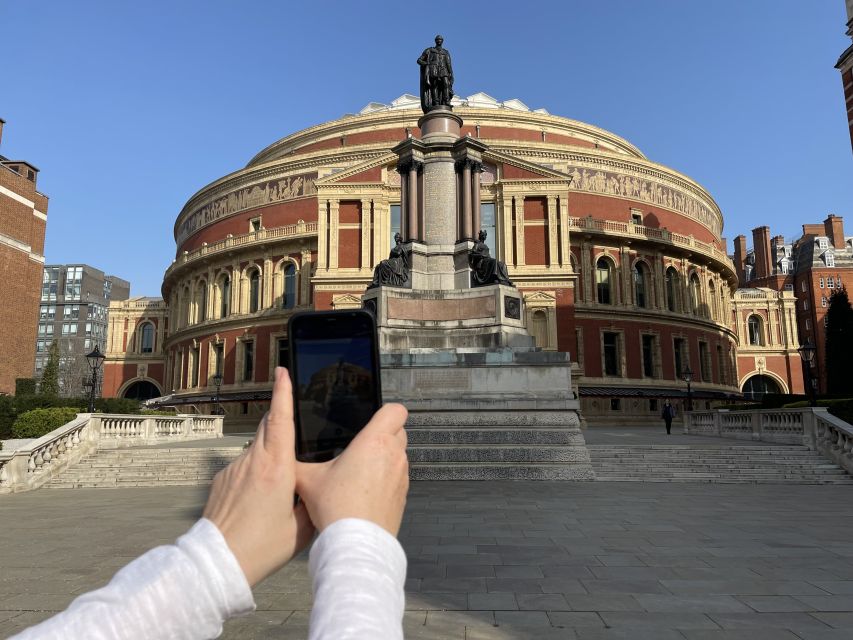 London: "Queen" Highlights Walking Tour - What the guide adds to the two-and-a-half-hour walk