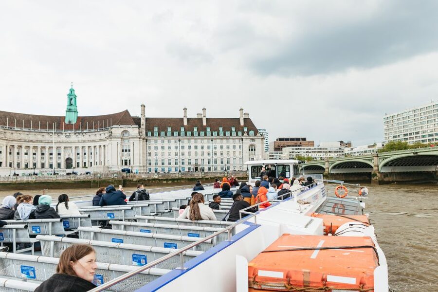 London: River Thames Hop-On Hop-Off Sightseeing Cruise - The run to Greenwich