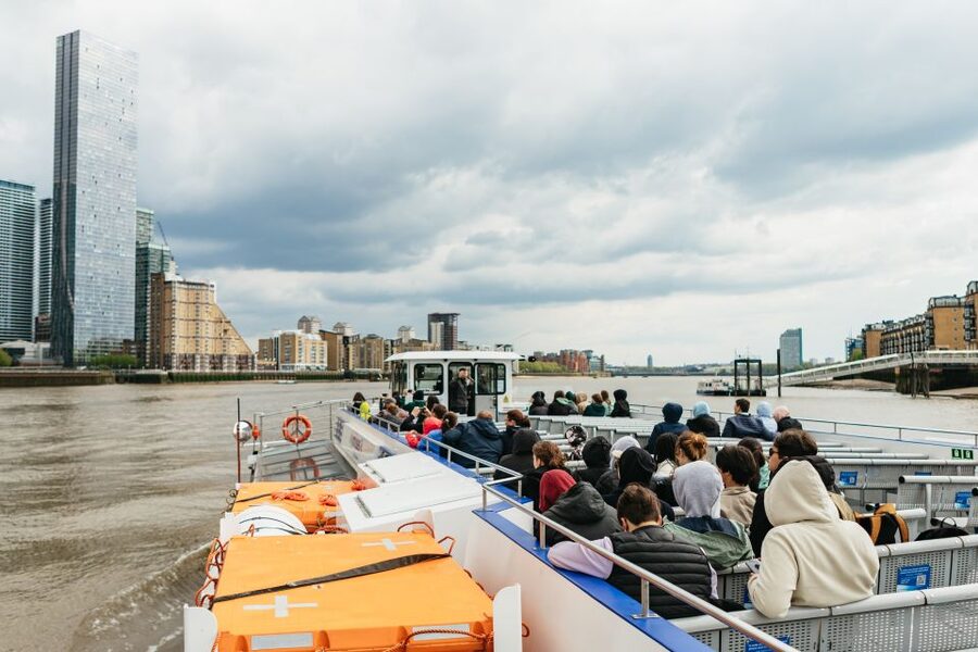 London: River Thames Hop-On Hop-Off Sightseeing Cruise - What the 24-hour ticket really gives you
