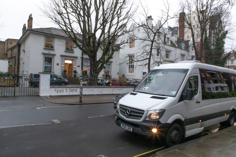 London: Rock 'n' Roll History Tour - Kensington and the world of Queen
