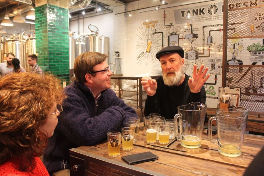 London: Secret Beer Tour - Meeting brewers and tasting beer from the tank