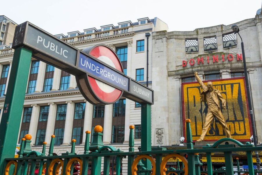 London: Secrets of Freddie Mercury Tour with a Cocktail - The pub where Queen’s circle came together
