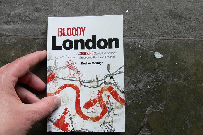 London Serial Killers - The Blood and Tears Walk - Red Lion Court and a killer with an international reach