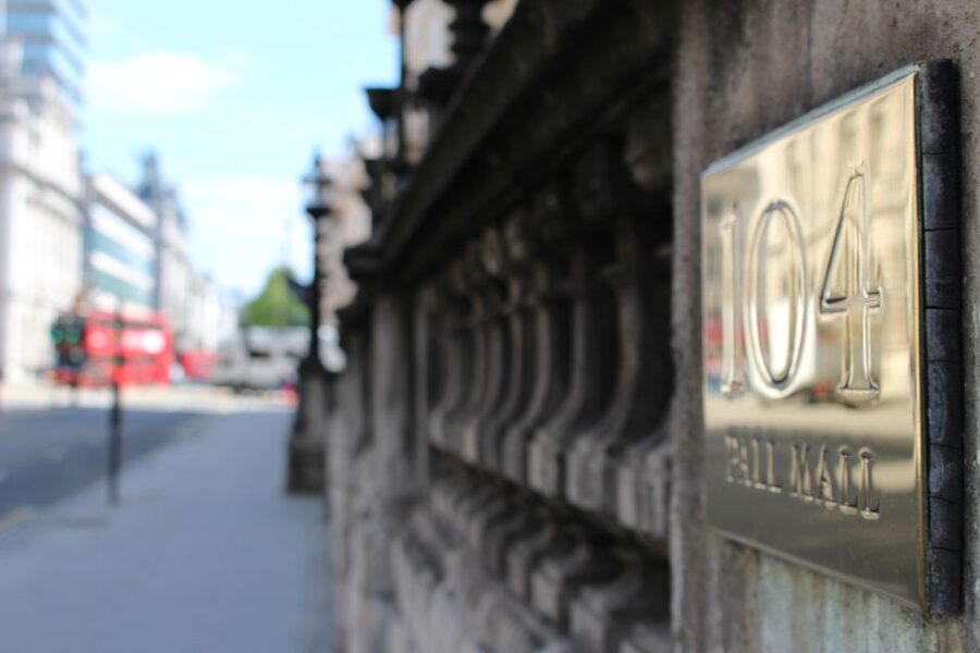 London: Sherlock Holmes-Themed Walking Tour - A steady walk, with plenty to look at