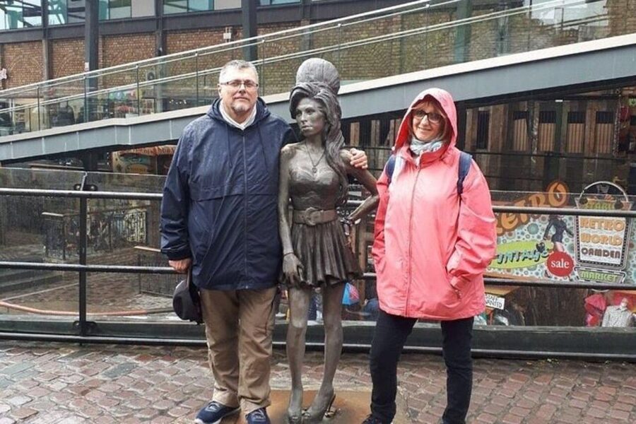 London : Shoreditch Street Art Walking Tour - Languages, access, and practical details
