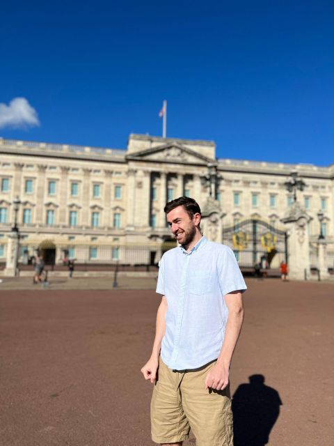 London: Sightseeing Tour - in clear, slow English - The stories make the short stops count