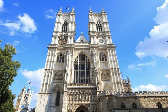 London Sightseeing Walking Tour with 30+ sights - Why this route works for a first day in London