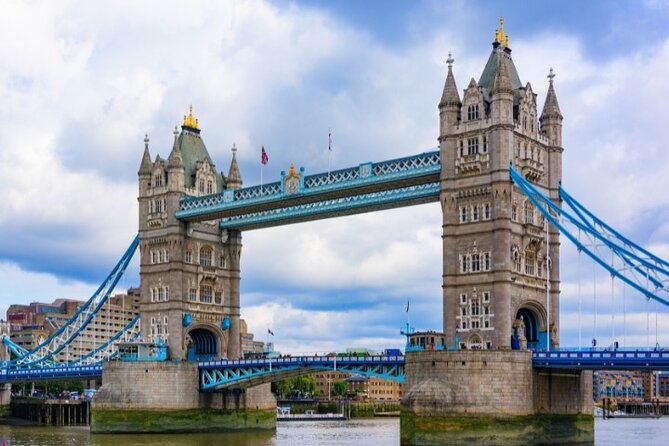 London Sightseeing Walking Tour with 30+ sights - Is five hours too long?