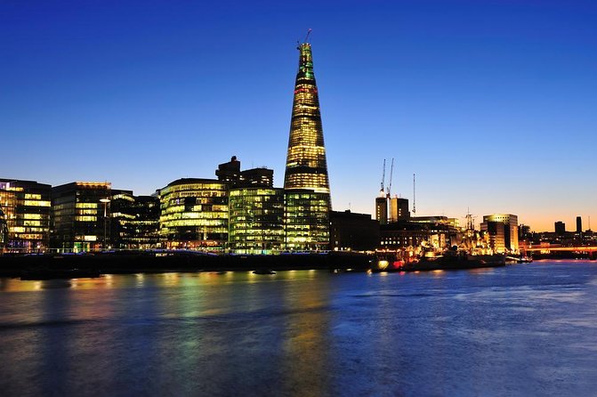 London Sightseeing Walking Tour with 30+ sights - The Thames, bridges, and Tower Hill lunch