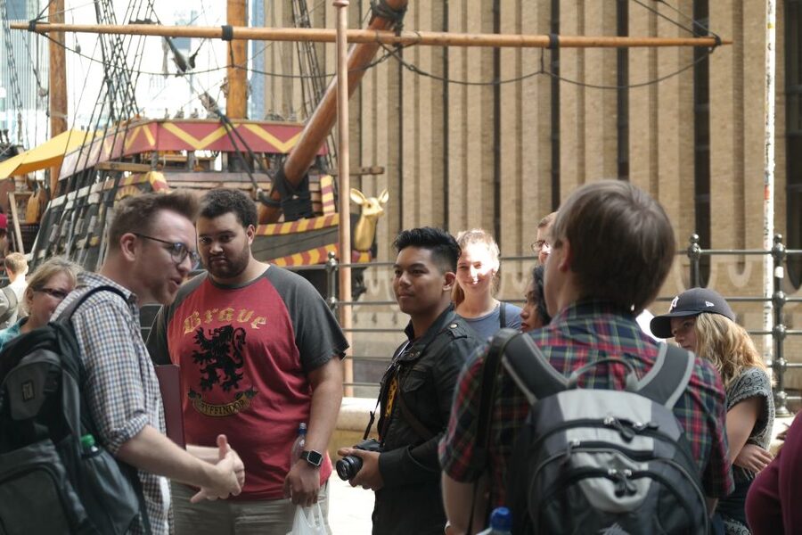London: Small Group Harry Potter Locations Walking Tour - St. Paul’s Cathedral and the Divination classroom