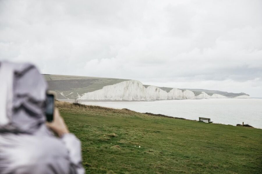 London: South Downs White Cliffs Day Trip with Train Tickets - The guide makes the long day easier