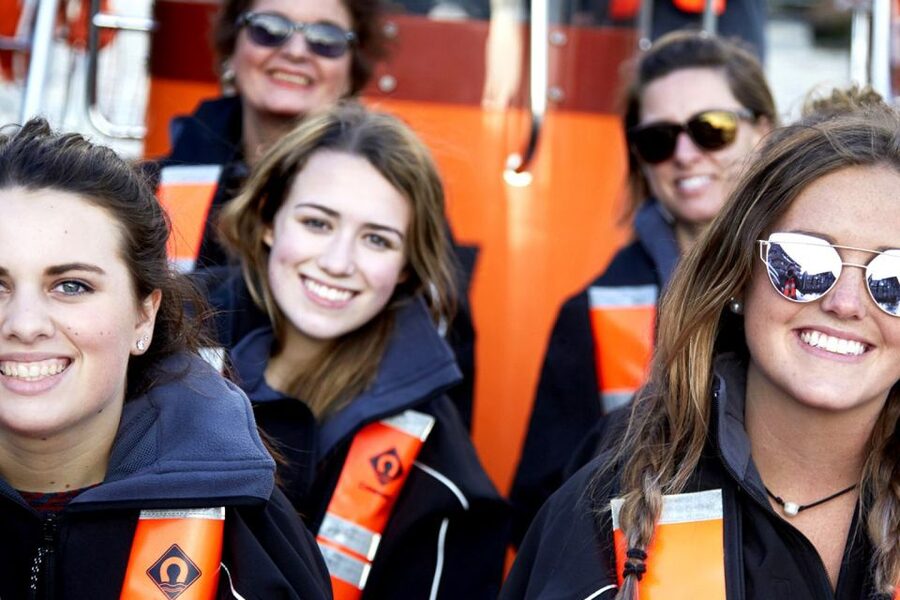 London: Speedboat Tour Through Heart of the City - Why this Thames ride is different from a regular sightseeing cruise