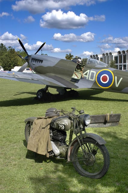 London: Spitfire Cockpit Experience - The Spitfire’s Wartime Story