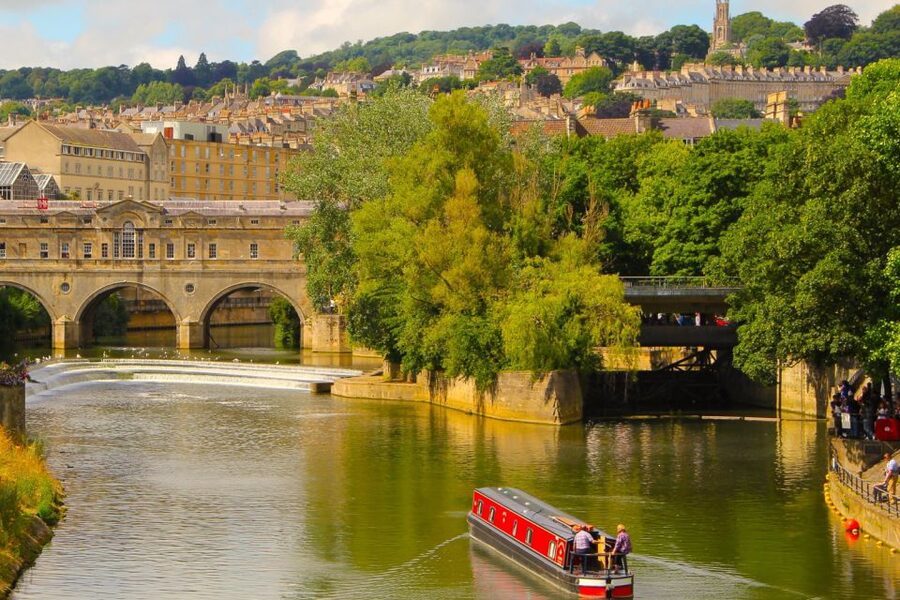 London: Stonehenge, Bath, Lacock, & Avebury Small Group Tour - The real value at $245