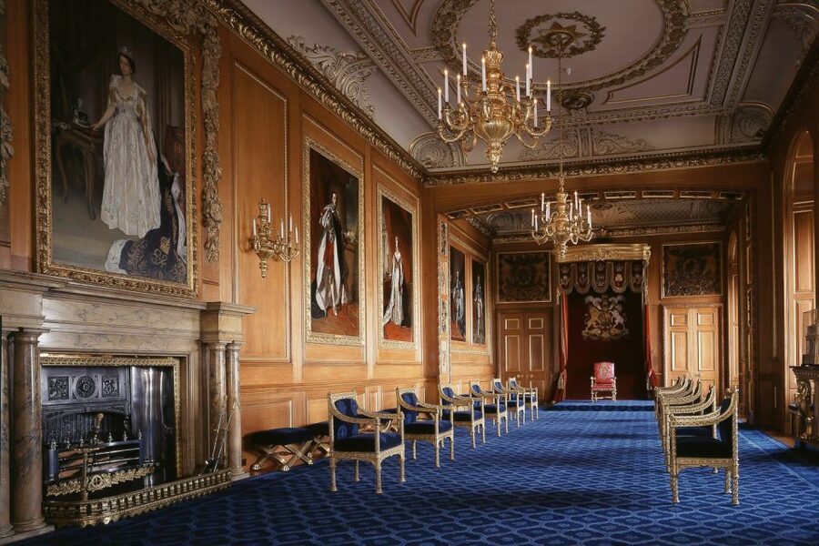 London: Stonehenge, Windsor Castle, Bath, Lacock & Pub Lunch - Who should book this tour?