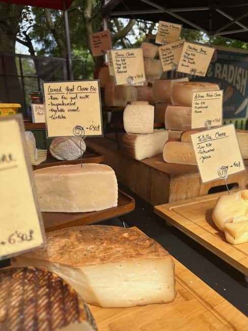 London: Sunday Markets Guided Walking Tour - Old Spitalfields Market and the finish