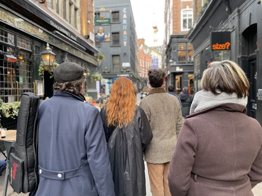 London: The Great British Rock and Roll Music Walking Tour - Why the guide can make or break the afternoon