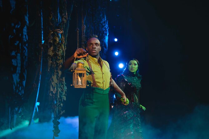 London Theatre: Wicked the Musical - Arriving at Apollo Victoria Theatre