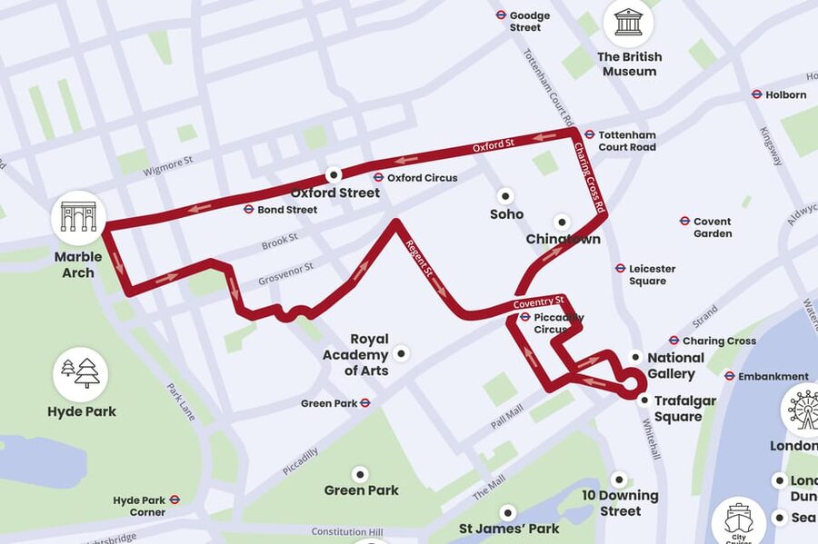 London: Tootbus Christmas Lights Tour incl walking tours - Starting at 1 Coventry Street