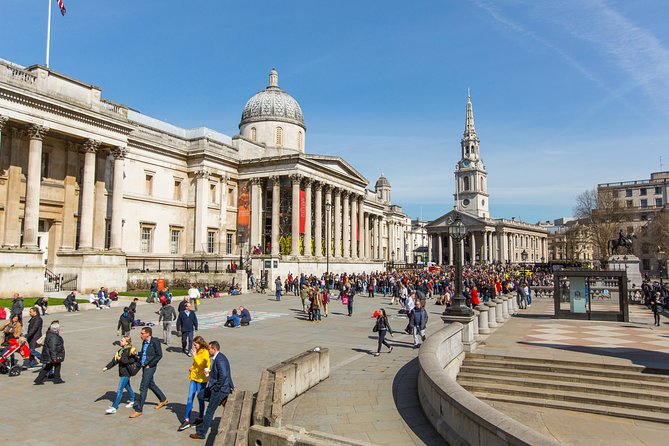 London Tootbus Hop on Hop off Bus Tour and Thames River Cruise - Audio commentary, the app, and the small things that matter