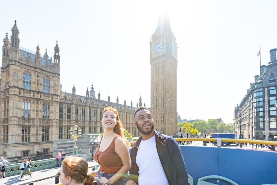 London: Tootbus London by Night Bus Tour - Audio guides, Wi-Fi and the Tootbus app