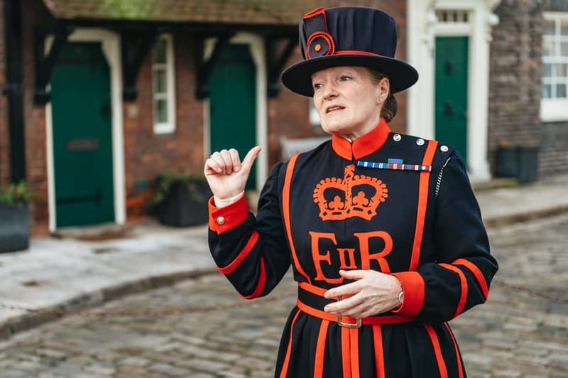 London: Tower of London Entry & Beefeater Private Audience - Key points to know before you book