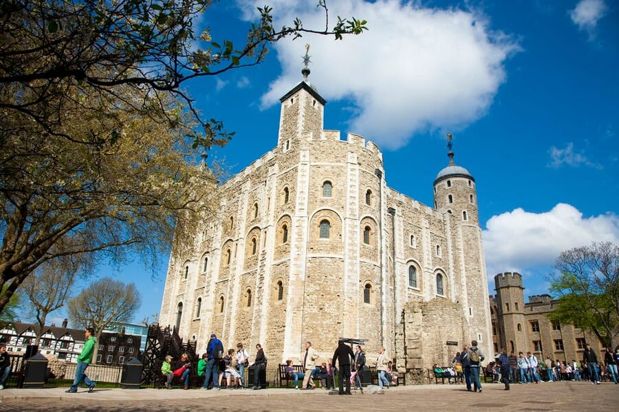 London: Tower of London, Hop-on, Hop-off Bus & River Cruise - Should you book it?