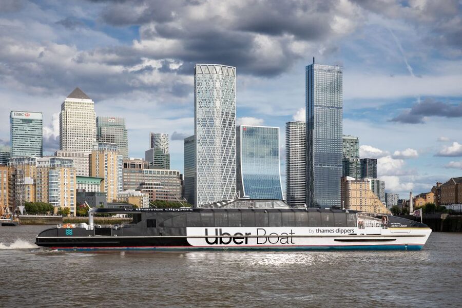 London: Uber Boat 1-Day Hop-On Hop-Off and Cable Car Tickets - Westminster and Embankment: start among London’s landmarks