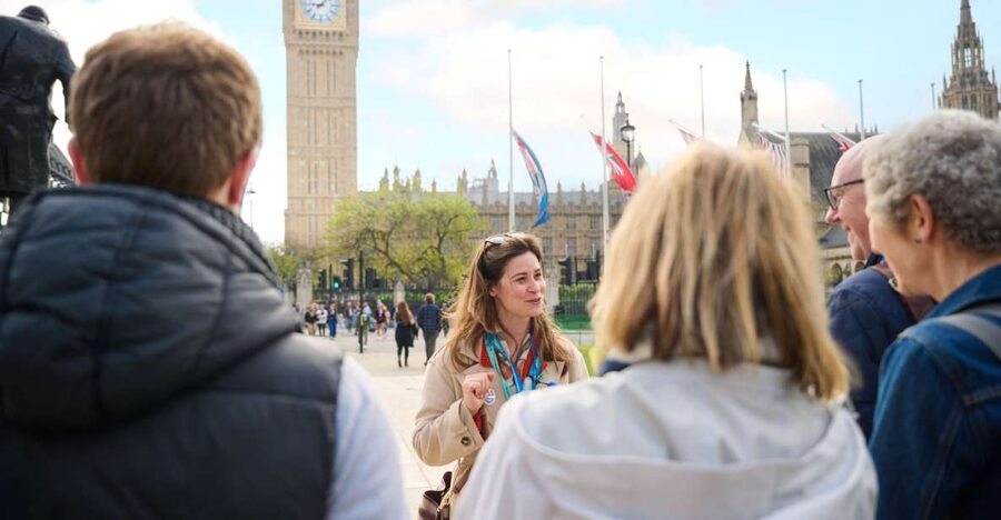 London: Ultimate One-Day Tour with Tower, Abbey & Cruise - A Thames cruise with a change of pace