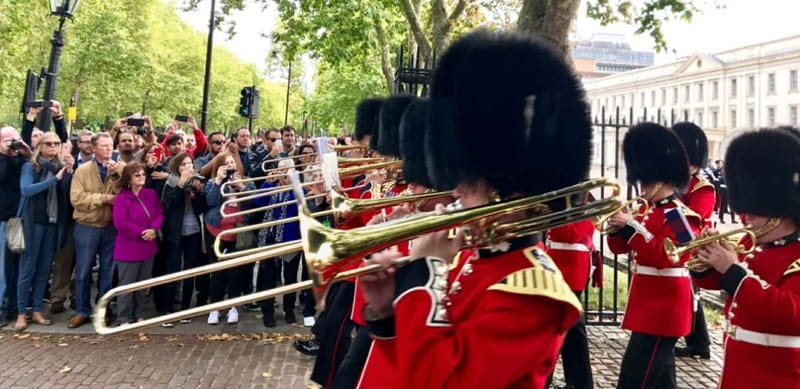 London: Ultimate One-Day Tour with Tower, Abbey & Cruise - Walking, pace, and group style