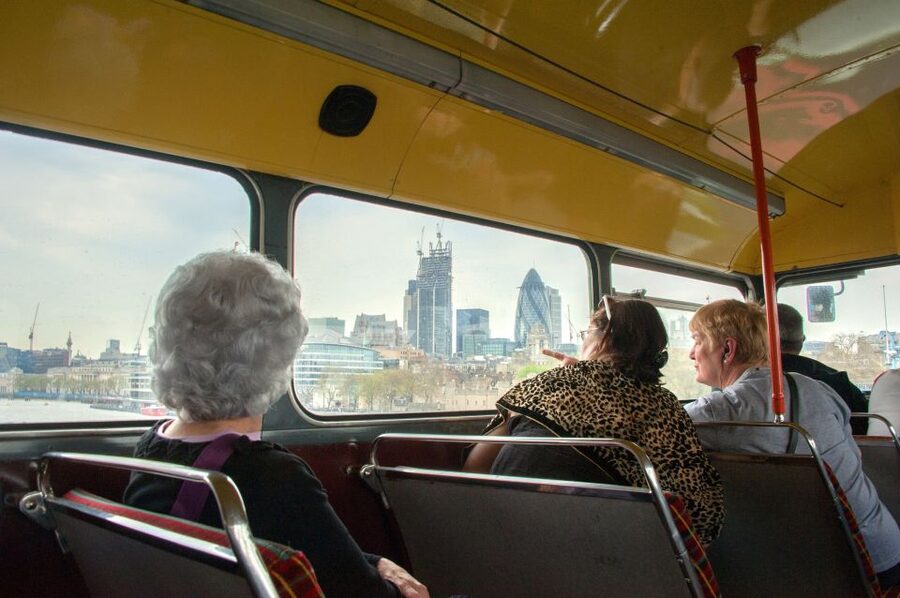 London: Vintage Bus Tour and London Eye Ticket - Timing, meeting point, and comfort